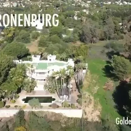 Villa Kronenburg